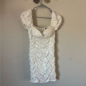 Windsor White Bodycon Mini Dress with Puff Sleeves and Sweetheart Neckline